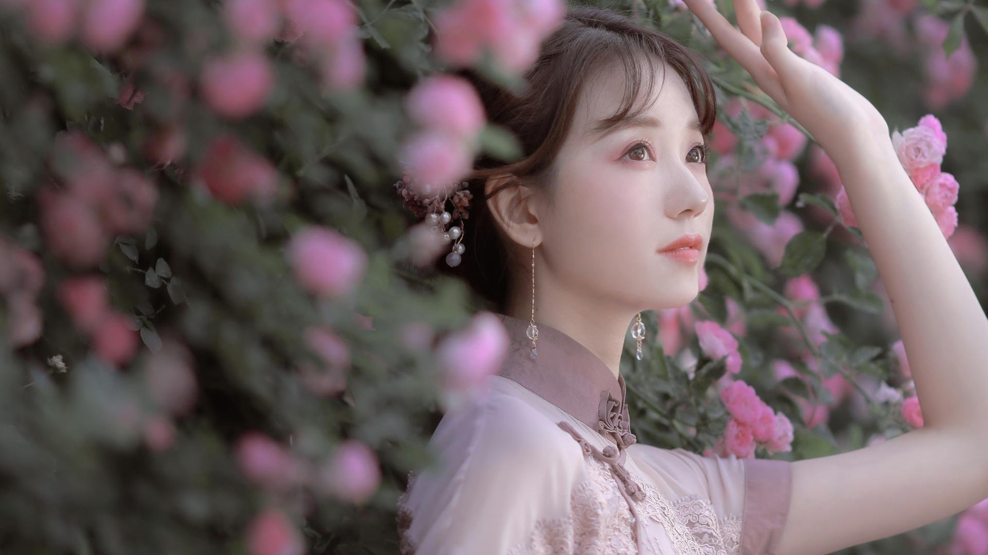 中国足球俱乐部加强球员职业素养培养,职业足球队训练